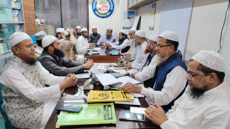 দেশব্যাপী চিহ্নিত রাজনৈতিক দলের চাঁদাবাজি ও দখলদারির মহোৎসব চলছে